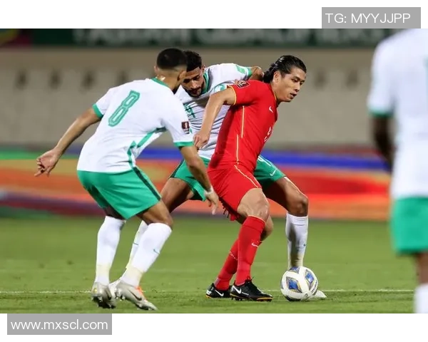 与沙特足球明星对话 探索足球背后的故事与梦想