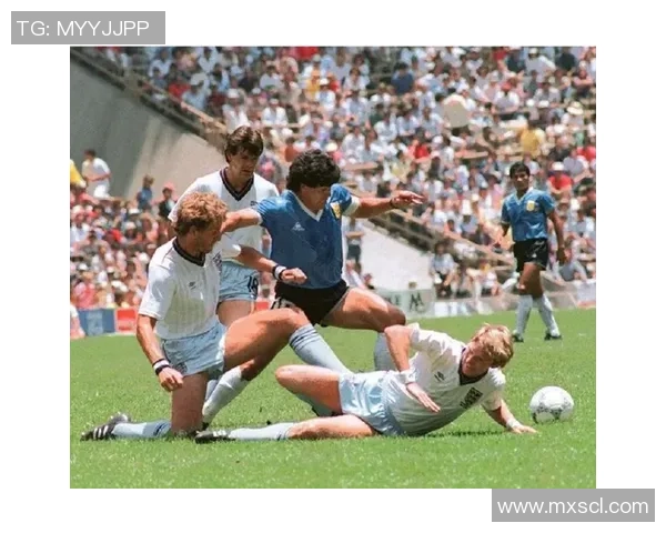 经典足球传奇球星高清壁纸合集回顾昔日绿茵英雄风采