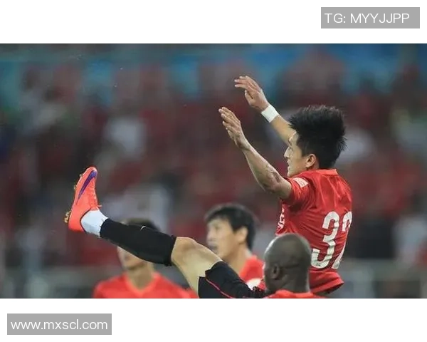 足球球星频频公开抱怨赛程紧密身体压力巨大引发球迷热议